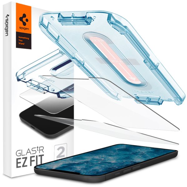 Spigen GLAStR EZ Fit Screenprotector + Applicator iPhone 12 (Pro)