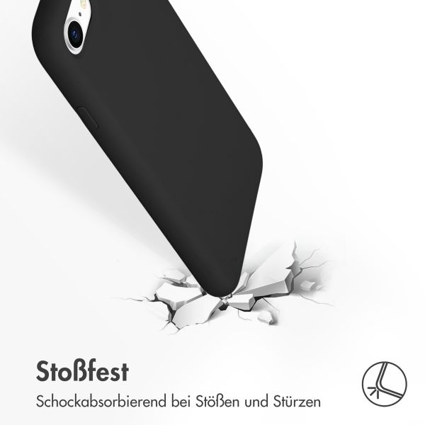 Liquid Silikoncase Schwarz für das iPhone SE (2022 / 2020) / 8 / 7