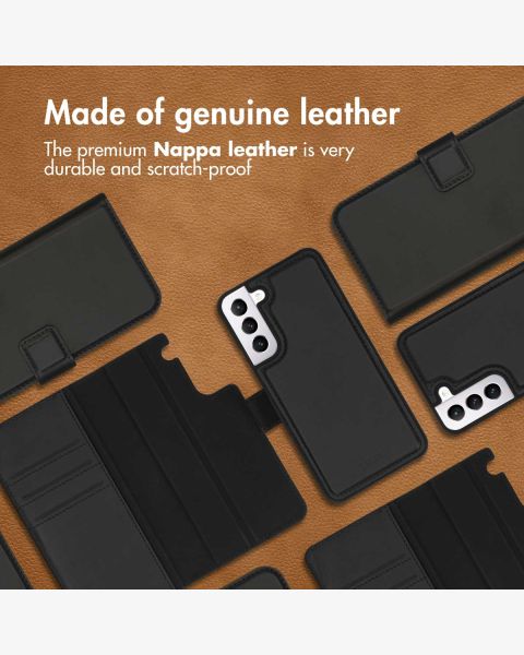 Premium Leather 2 in 1 Klapphülle für das Samsung Galaxy S21 - Schwarz