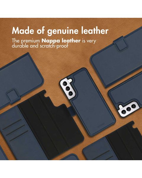 Premium Leather 2 in 1 Klapphülle für das Samsung Galaxy S22 - Dunkelblau