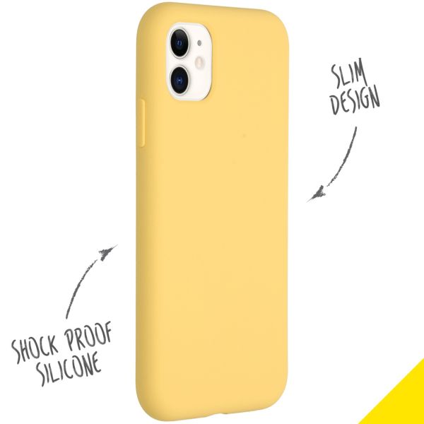 Liquid Silicone Backcover iPhone 11 - Yellow - Geel / Yellow