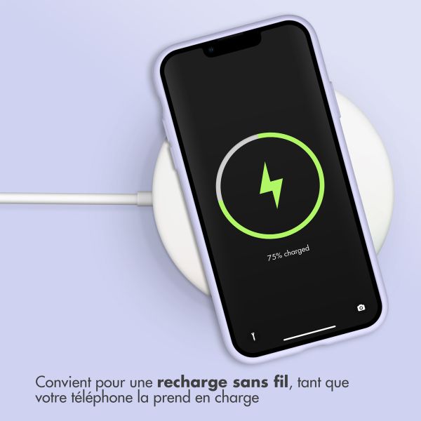 Liquid Silikoncase Lila für das iPhone 11