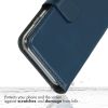 Selencia Echt Lederen Bookcase iPhone 12 (Pro) - Blauw / Blau / Blue