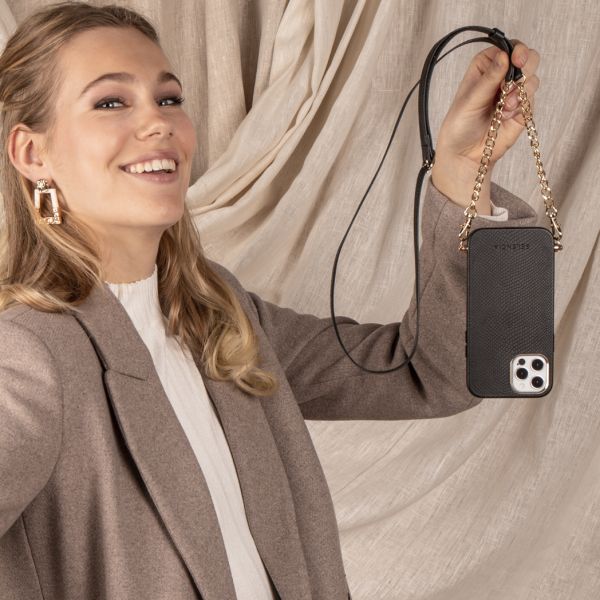 Aina Slang Hoesje met koord iPhone 12 (Pro) - Zwart - Zwart / Black