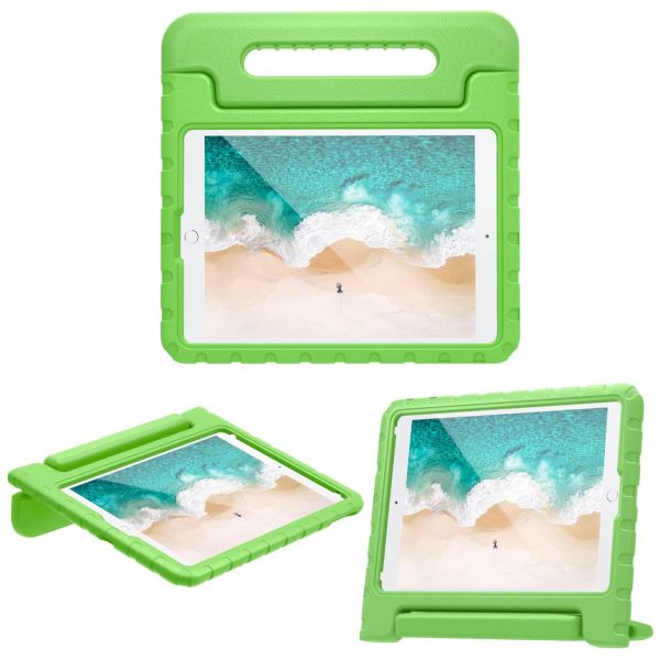 Kidsproof Backcover met handvat iPad 10.2 (2019 / 2020) - Groen / Green