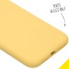 Liquid Silicone Backcover iPhone 11 - Yellow - Geel / Yellow